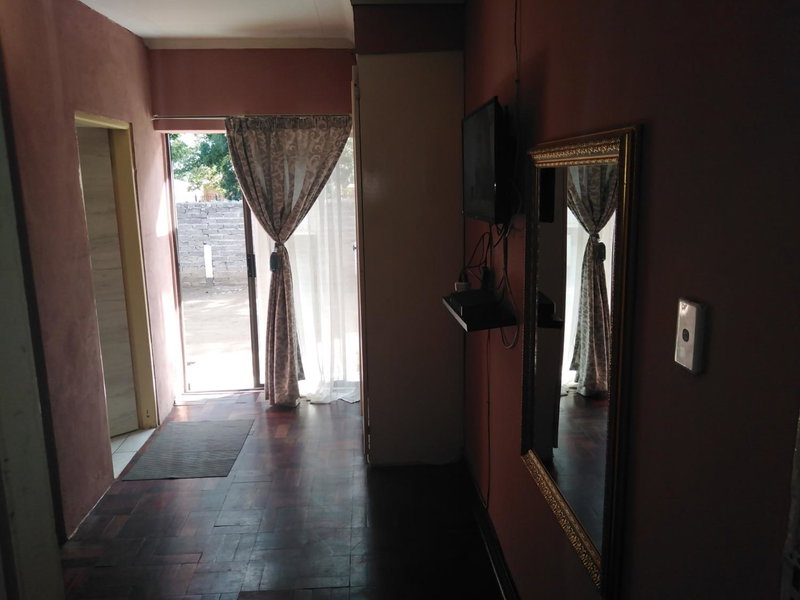 Coolden guesthouse, Vanderbijlpark, South Africa