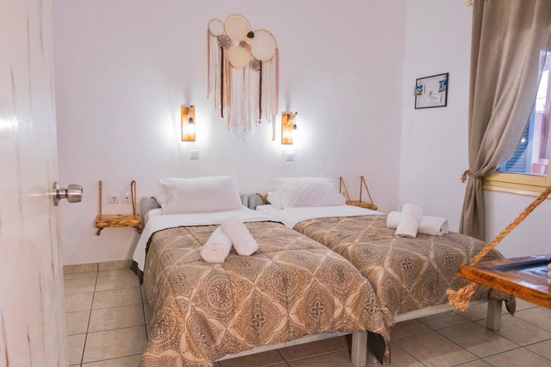 Onar Syros - Rustic Rooms, Ermoupoli, Greece