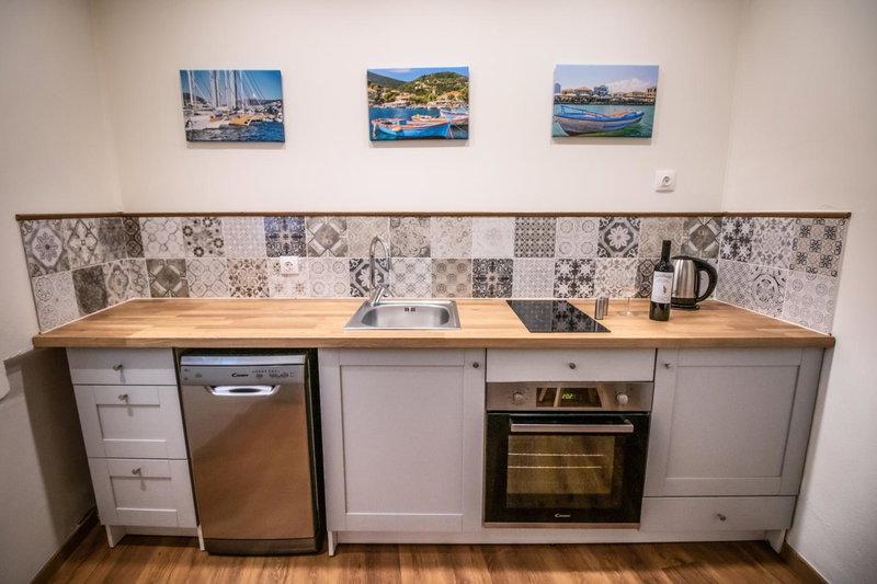 Levkosh Apartments at Lefkada's Heart, Lefkada Town, Greece