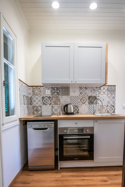 Levkosh Apartments at Lefkada's Heart, Lefkada Town, Greece