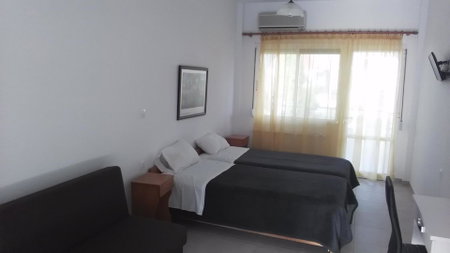 Kassiani Studios, Keramotí, Greece
