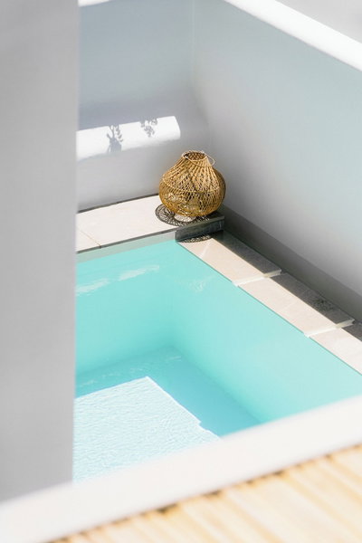 Mr & Mrs White Paros Suites & More, Paros, Greece
