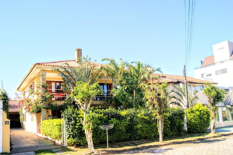 Maison de La Mer 300m da praia, Florianópolis, Brazil