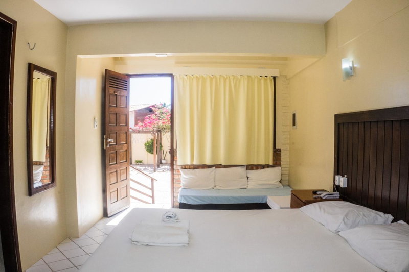 Falésia Praia Hotel, Canoa Quebrada, Brazil