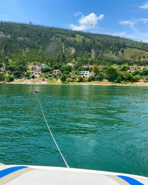 Lakeside Rest, Ferreira do Zêzere, Portugal