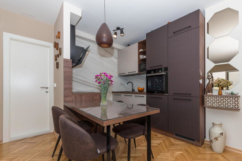 Chic apartment Zoja near beach with free parking, Makarska, Croatia
