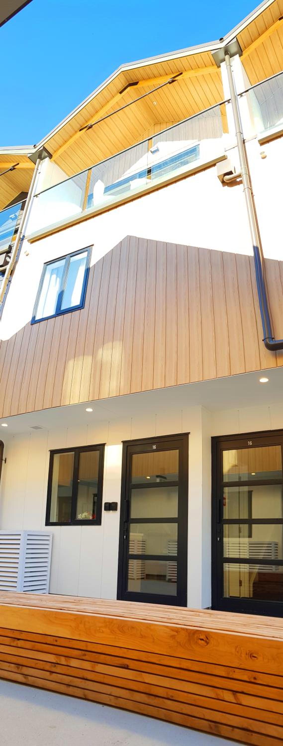 The Alex Apartments, Neuseeland