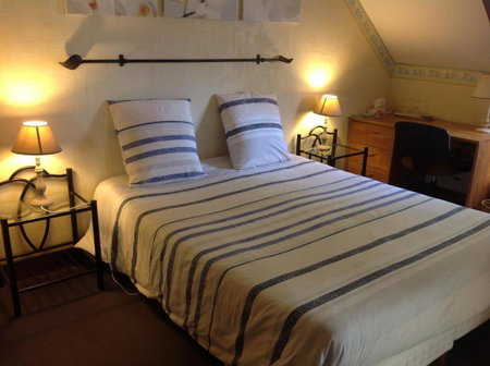 Chambre d'Hôtes Quietude en Vallée de Chevreuse, Magny-les-Hameaux, France