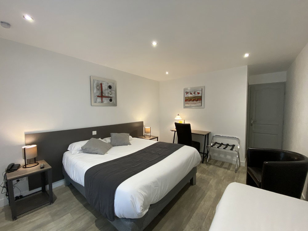 Logis Hôtel l'Oliveraie, France