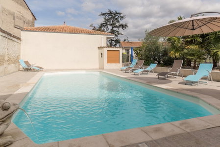 Logis Hôtel l'Oliveraie, Cognac, France