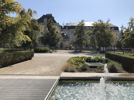 Charmant Zola, Troyes, France