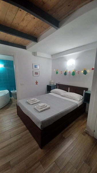 Rega Holiday House, Naples, Italy