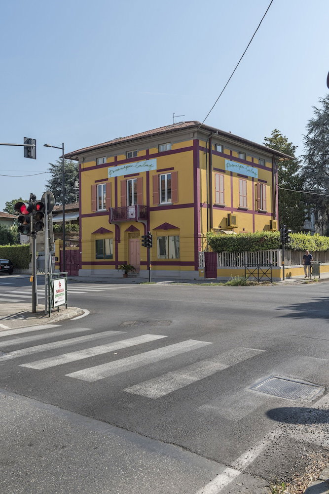 Bella addormentata e il principe Calaf, Italy