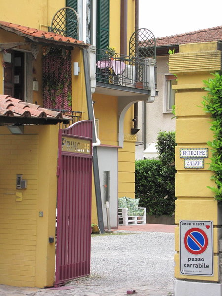 Bella addormentata e il principe Calaf, Lucca, Italy