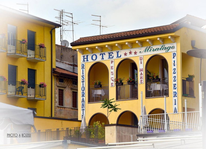 Hotel Ristorante Miralago, Garda, Italy