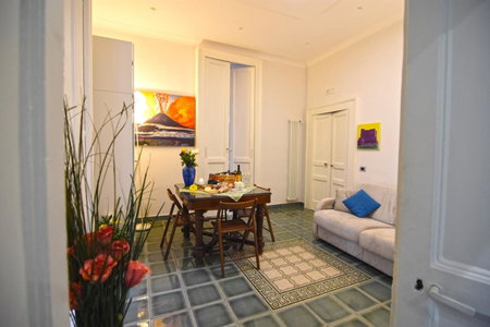 Nanà Bed and Breakfast, Naples, Italy