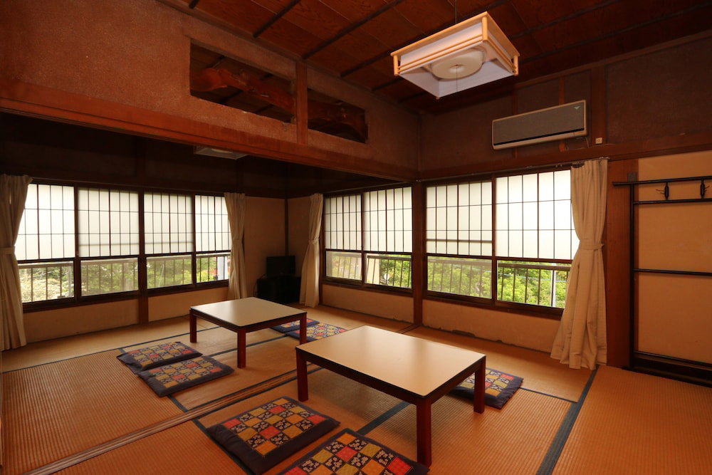Seizanso, Japan