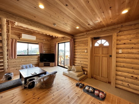 shirahamakashibessoK-32, Shirahama, Japan
