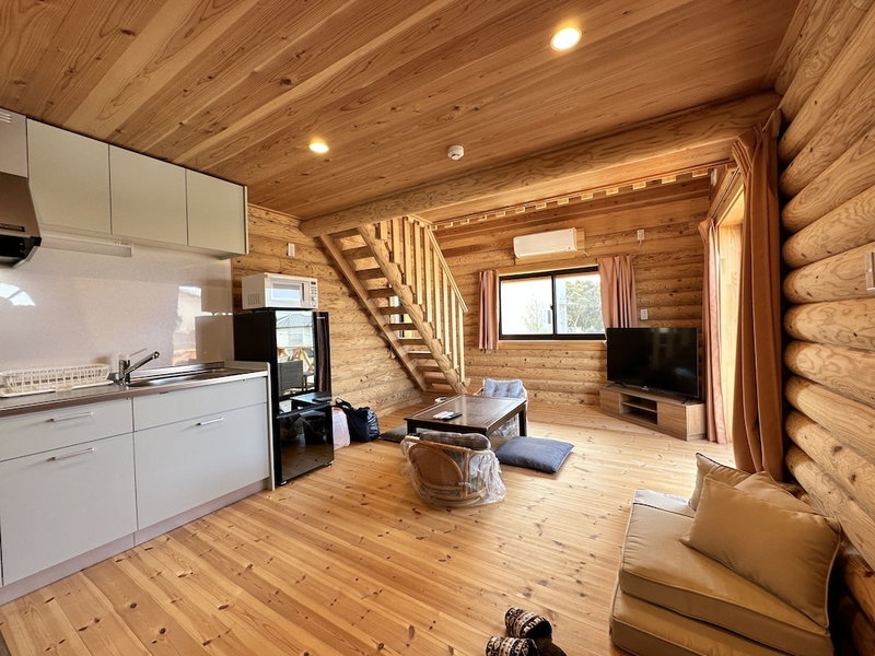 shirahamakashibessoK-32, Shirahama, Japan