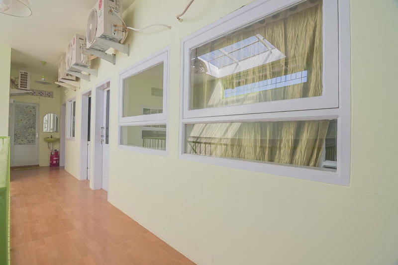 RedDoorz Syariah near Museum Wisma Karya Subang, Subang, Indonesia