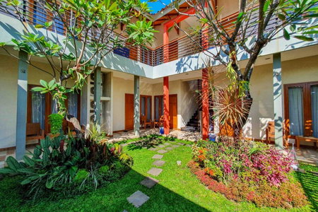 Rumah Eyang Tardjo Syariah Mitra RedDoorz, Sukoharjo, Indonesia