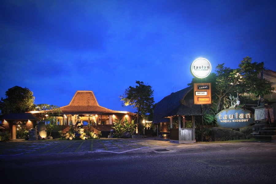 Taulan Villa by Social Hideout, Kerobokan, Indonesia