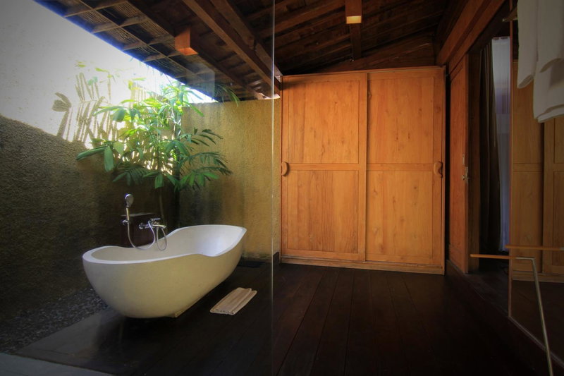 Taulan Villa by Social Hideout, Kerobokan, Indonesia