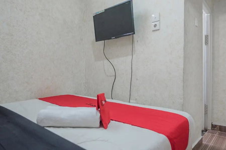 RedDoorz Syariah at Jalan Ahmad Yani Jambi, Jambi, Indonesia