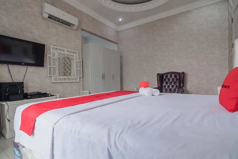 RedDoorz Syariah at Jalan Ahmad Yani Jambi, Jambi, Indonesia