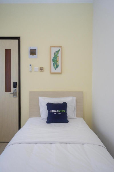 Urbanview Hotel MS Rooms Inn Simpang Lima, Jomblang, Indonesia