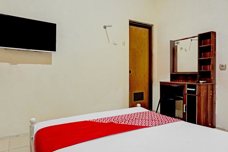 Hotel O Lily House, Tangerang, Indonesia