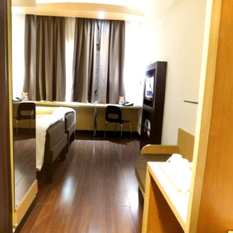 Tamarin Hotel Jakarta manage by Vib Hospitality Management, Jakarta, Indonesia