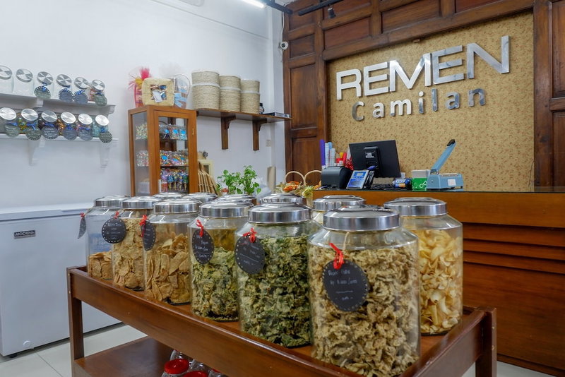 Remen Room Bed & Breakfast, Depok, Indonesia