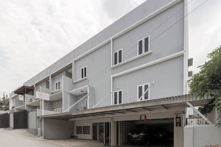 RedDoorz near Siloam Hospital Palembang, Palembang, Indonesia