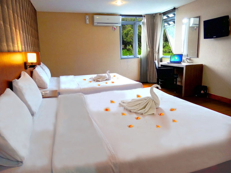 Villa Chocolate, Parongpong, Indonesia