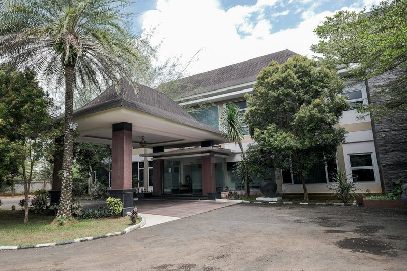 RedDoorz at Hotel Negeri Baru Kalianda Lampung, Bandar Lampung, Indonesia