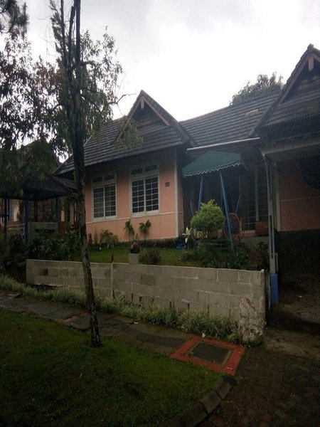 Villa Kota Bunga Dandelion, Cipanas, Indonesia