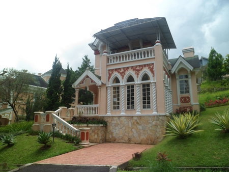 Villa Kota Bunga Lavender, Cipanas, Indonesia