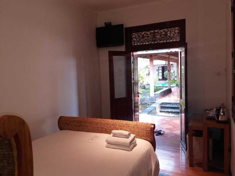 Villa Aquin, Solo, Indonesia
