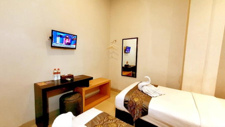 Sunrise Hotel Jogja, Depok, Indonesia