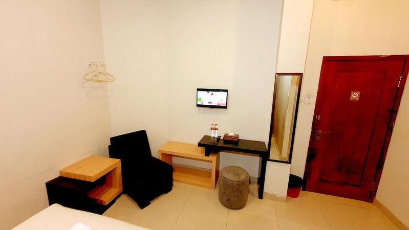 Sunrise Hotel Jogja, Depok, Indonesia