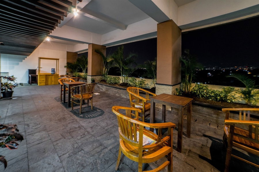Best Price Tamansari Panoramic Apartment with Mountain View, Bandung, Indonesia