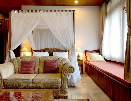 Rumah Stroberi Organic Farm and Lodge, Parongpong, Indonesia
