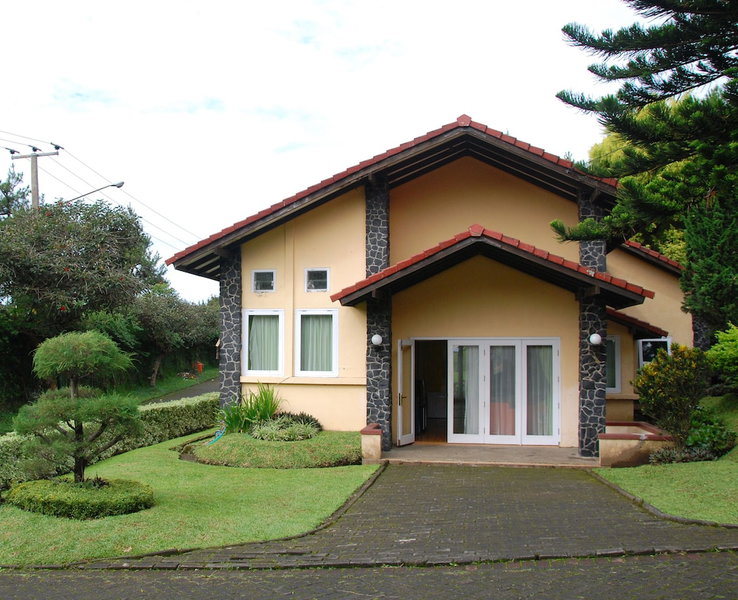Villa ChavaMinerva Istana Bunga-Lembang, Parongpong, Indonesia