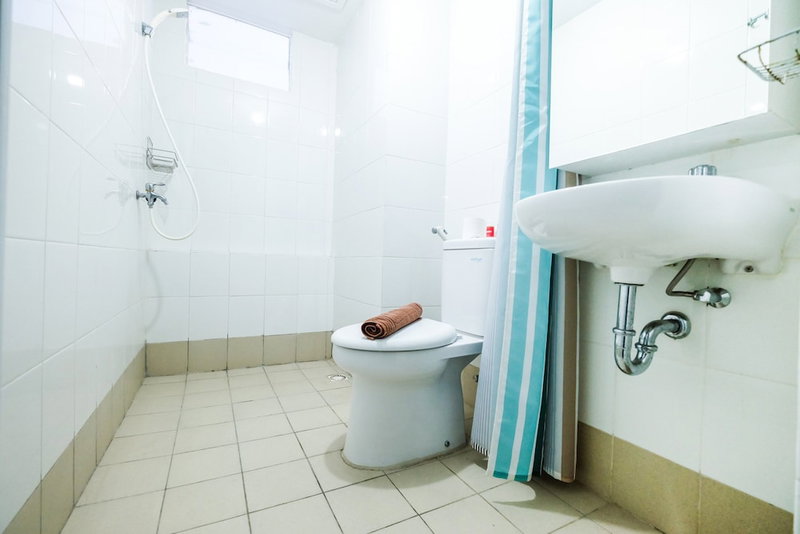 Modern And Comfy 3BR Bassura City Apartment, Jakarta, Indonesia