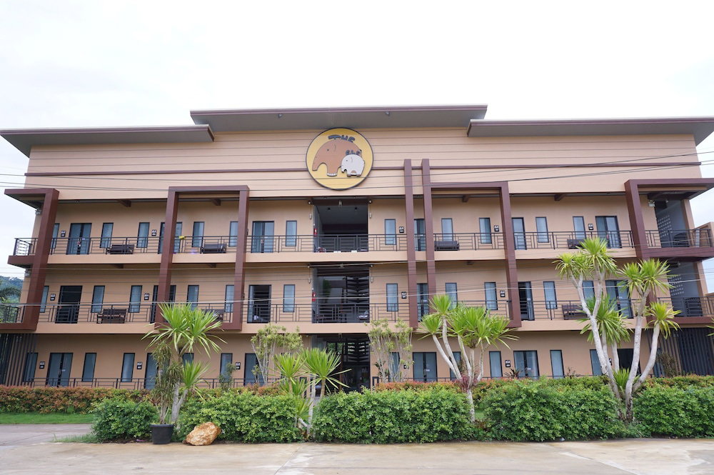 Hotel · The Ele Hotel, Ranong
