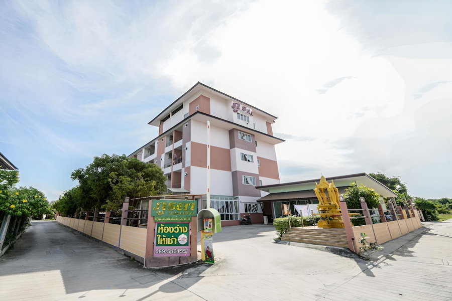 Purada Mansion, Bataypora, Thailand