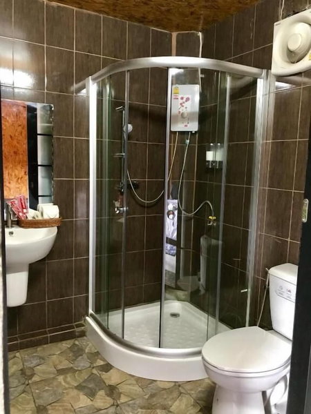 Rai Phusaitran - Hostel, Mae Taeng, Thailand