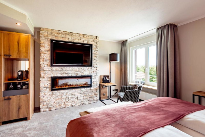 Burghotel Staufeneck, Salach, Germany