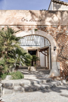 Finca Can Beneït, Selva, Spain